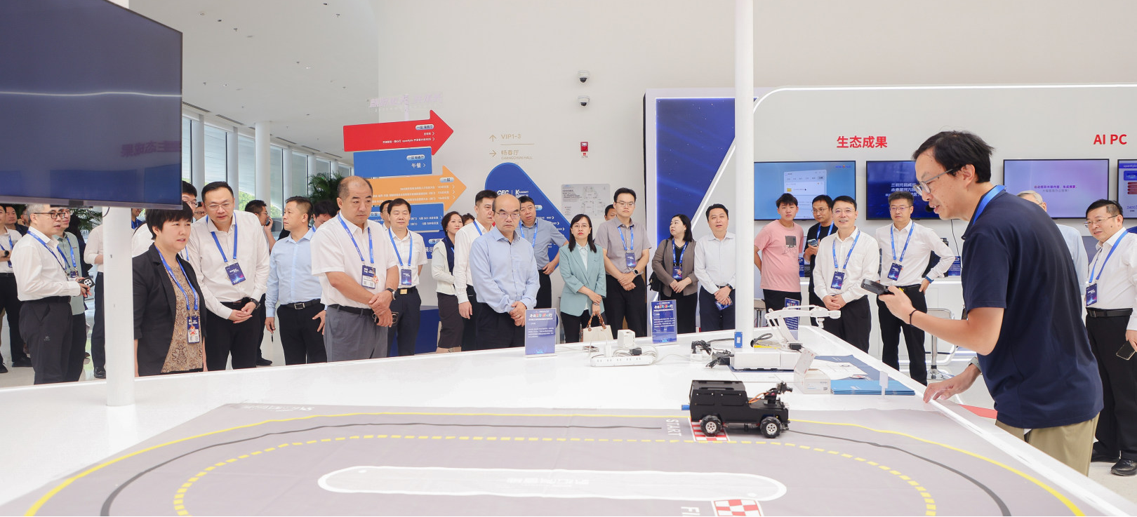 openKylin Embedded System Expands into Industrial Applications: Joint Innovation with Songke Intelligence AI Vision Car and Robotic Arm