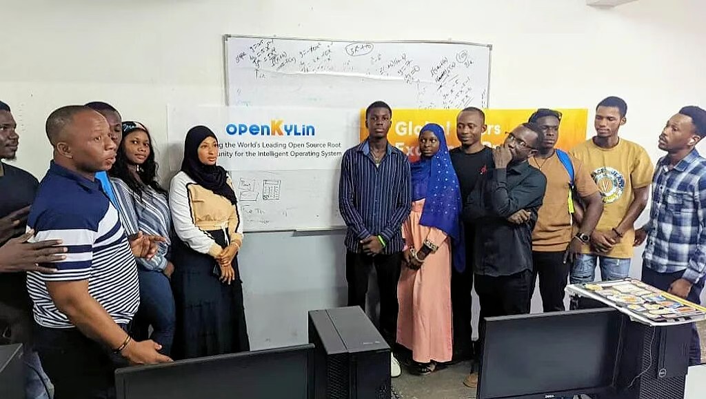 openKylin(开放麒麟) 图片